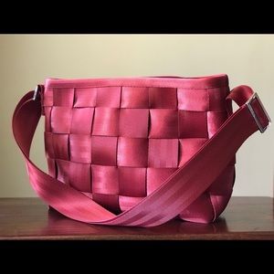 Harvey’s Messenger Seatbelt Bag, Practically New!